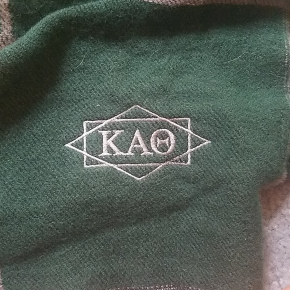Kappa Alpha Theta Scarf blanket - Picture 3 of 3